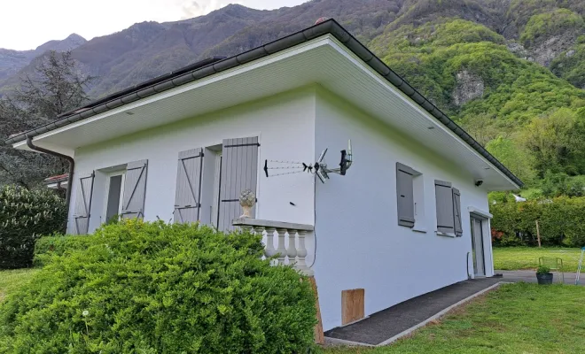 Ravalement de Façades à Albertville, Chambéry, ARTISAN RENOVATION PEINTURE 2000